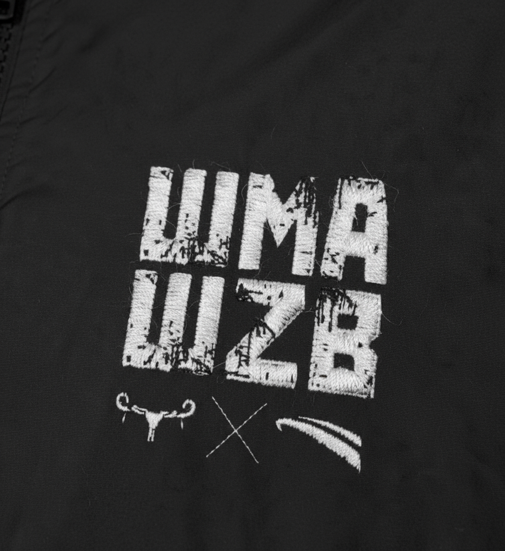 WMAWZB - Windbreaker mit Stick close up